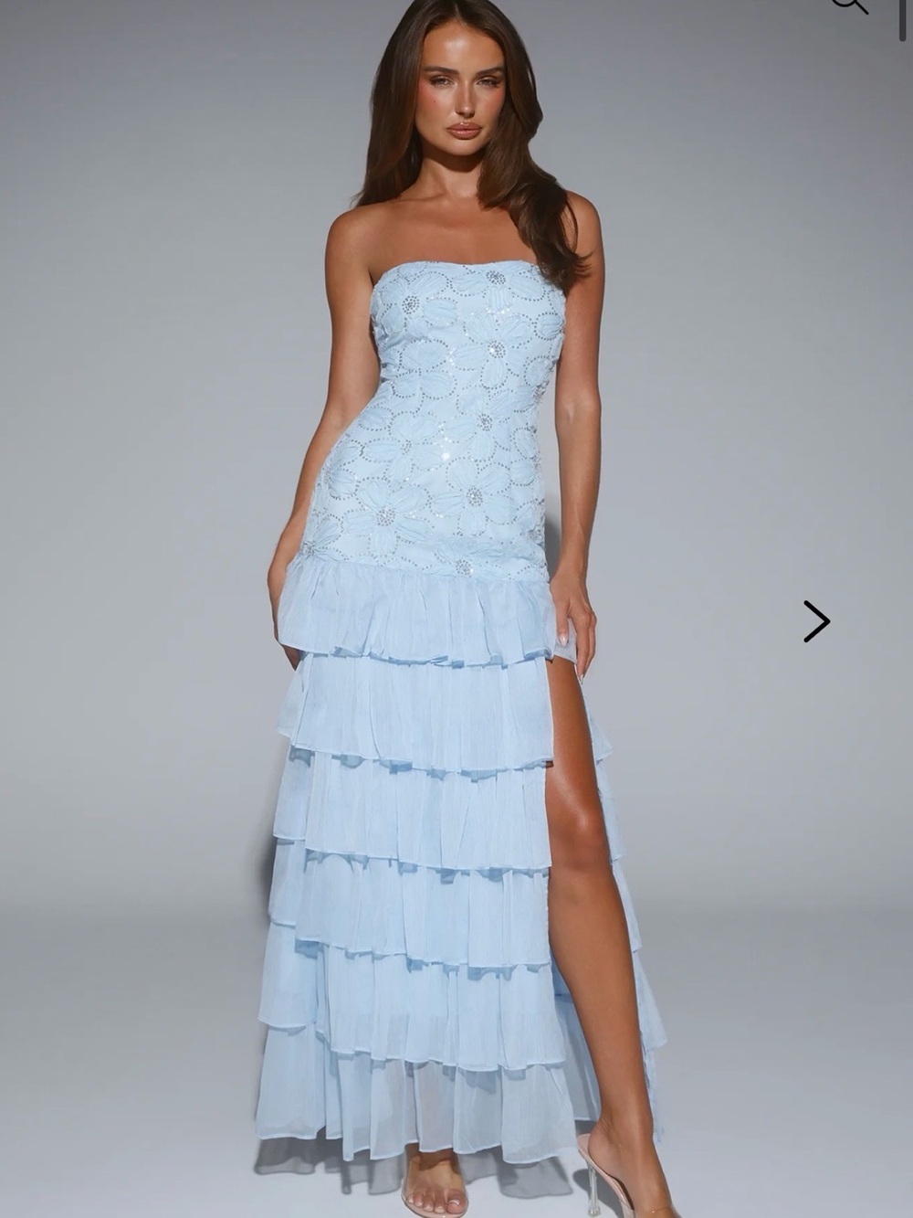 Hello Molly DREAM STATE STRAPLESS MAXI DRESS BLUE